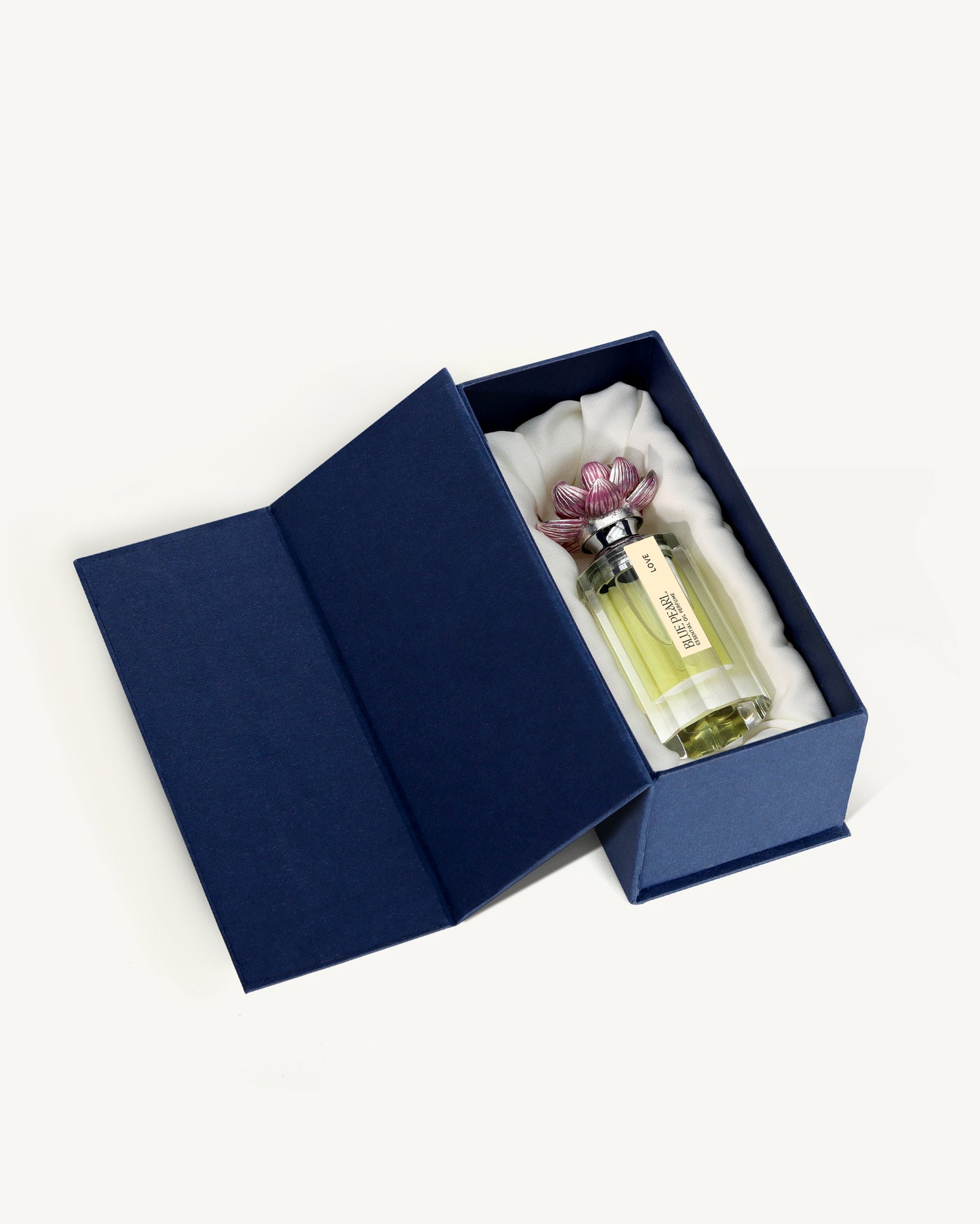 Love - Tender Embrace - Petite