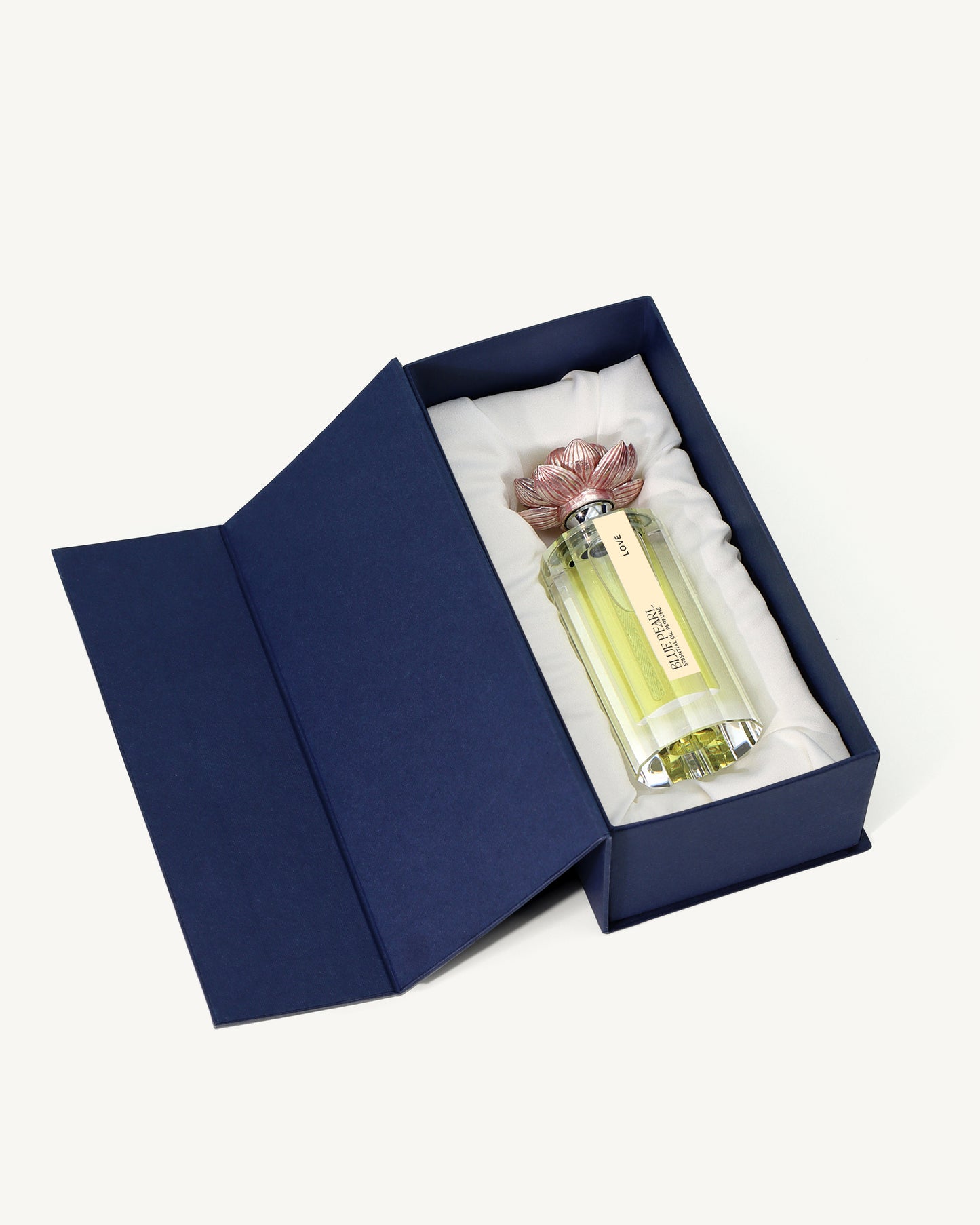 Love - Tender Embrace - Premium